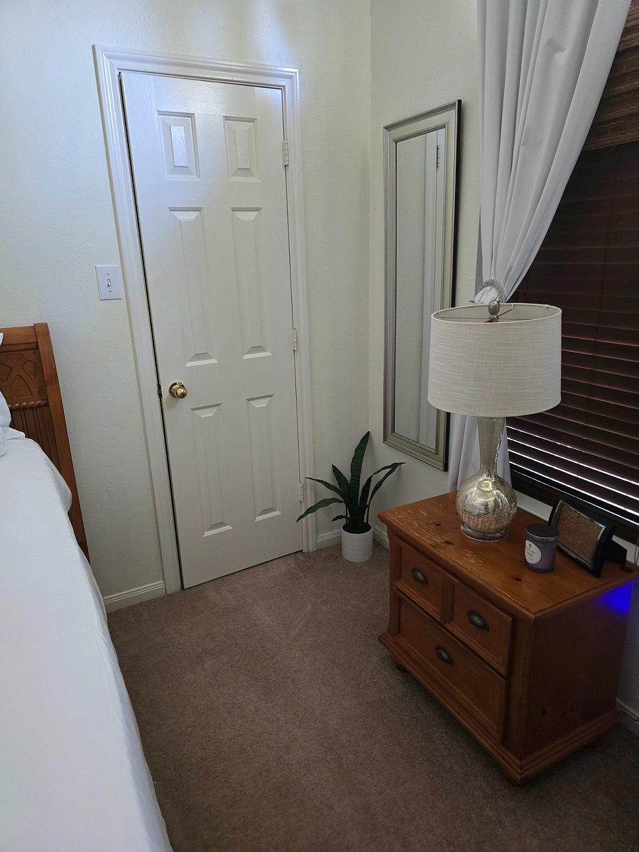 Furnished Finder property 906556_1 photo 3
