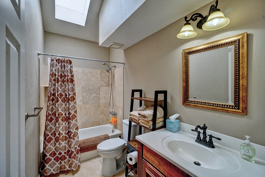Furnished Finder property 906600_1 photo 10
