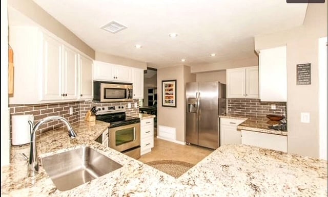 Furnished Finder property 906600_1 photo 32