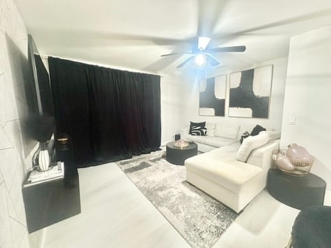 Furnished Finder property 906739_1 photo 4