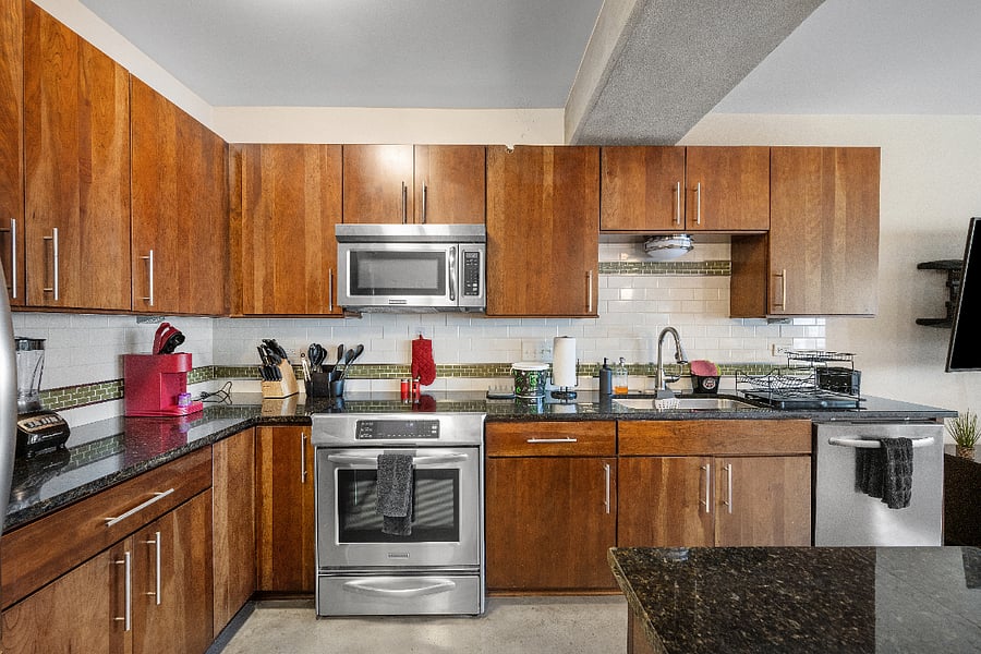 Kitchen with everything you need to cook a great meal!