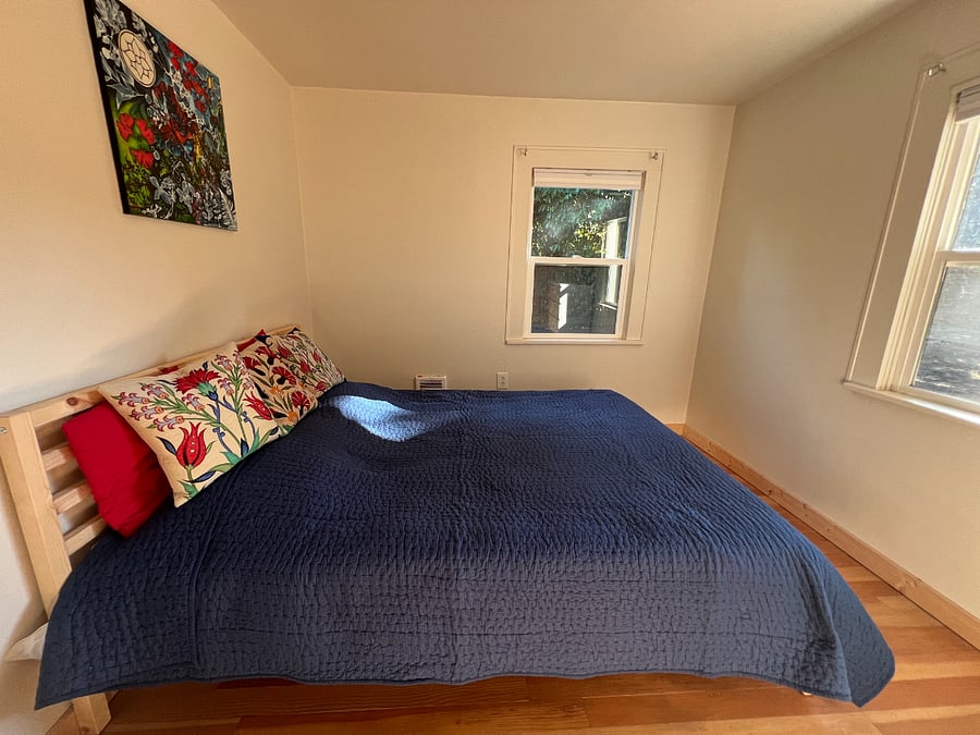 Bedroom with queen bed
