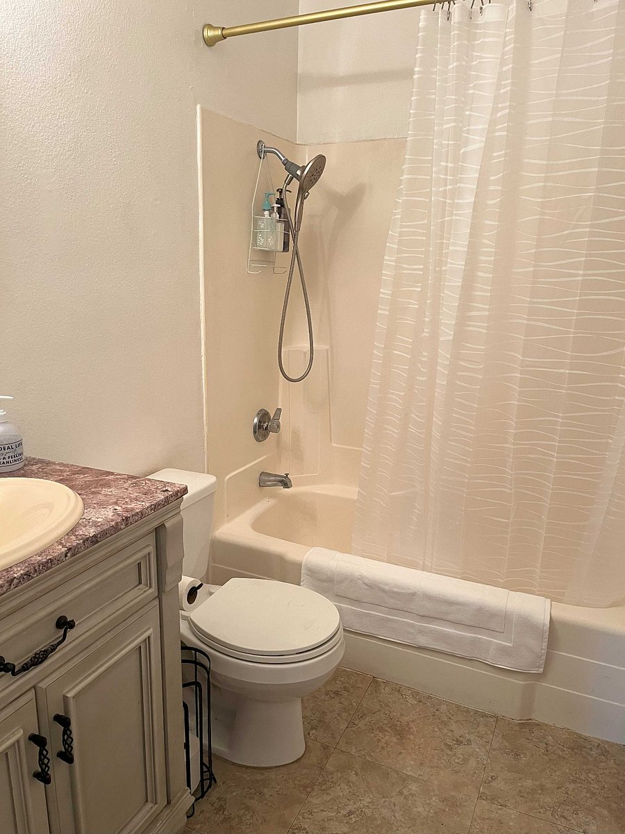 bath #1 private