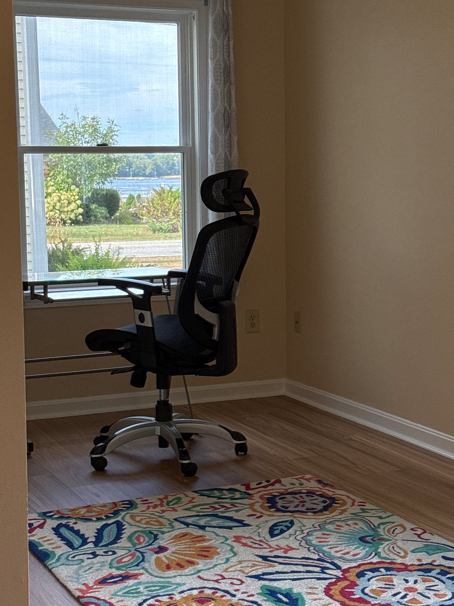 Work desk with Internet and river view