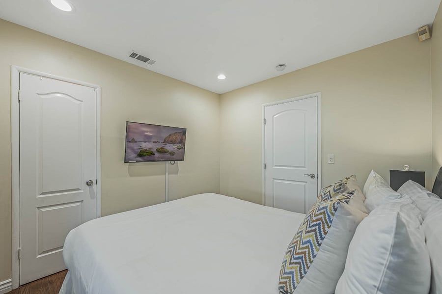Furnished Finder property 906944_1 photo 26