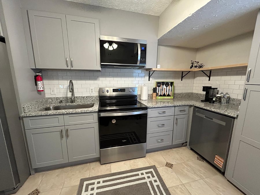 Furnished Finder property 906973_1 photo 4