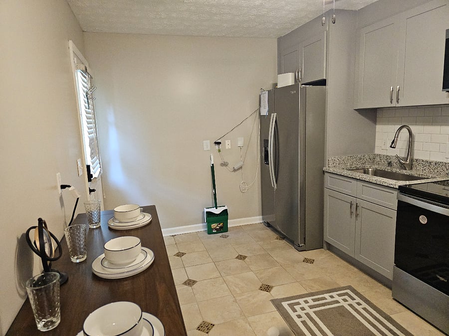 Furnished Finder property 906973_1 photo 8