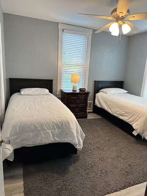 3rd BR includes 2 single (twin) beds