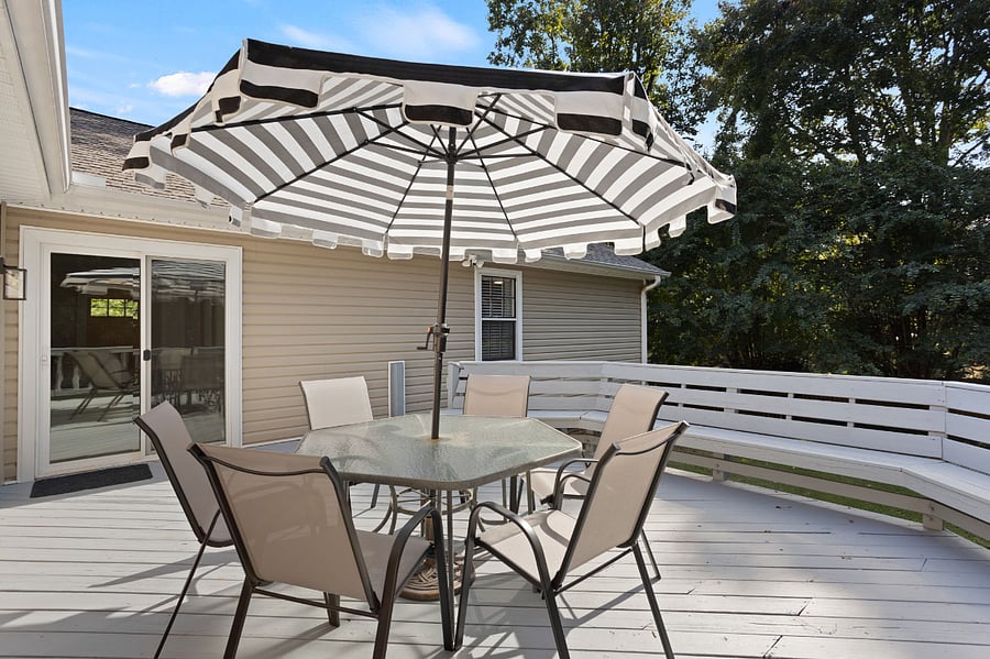 Spacious Back Porch