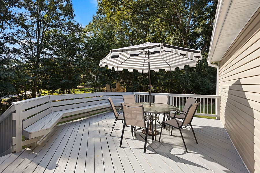 Outdoor Dining! 