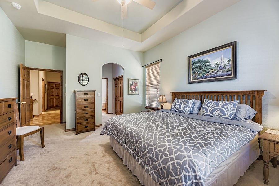 King size adjustable Sleep Number bed
