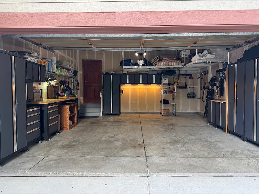Room for 1-2 cars.  Includes workbench and lots of storage