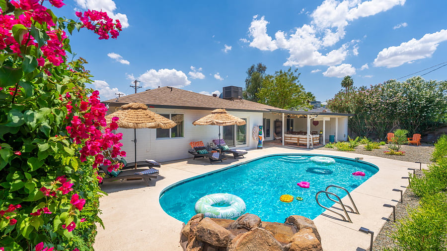 Private pool + spacious backyard for sunny Scottsdale days