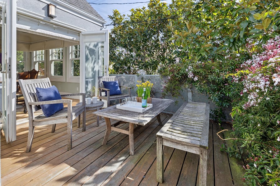 Upstairs Deck