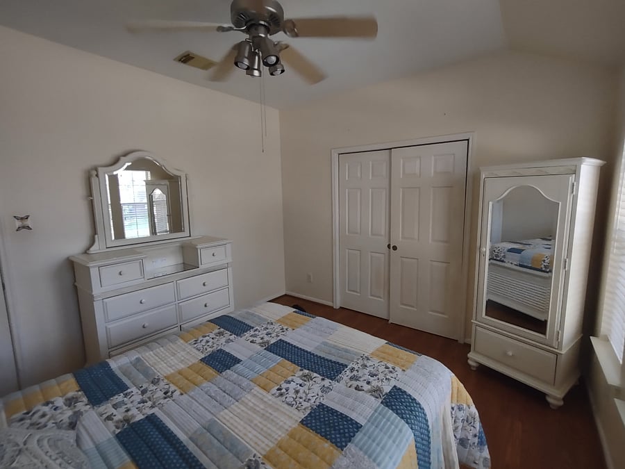 Cozy Secondary Bedroom