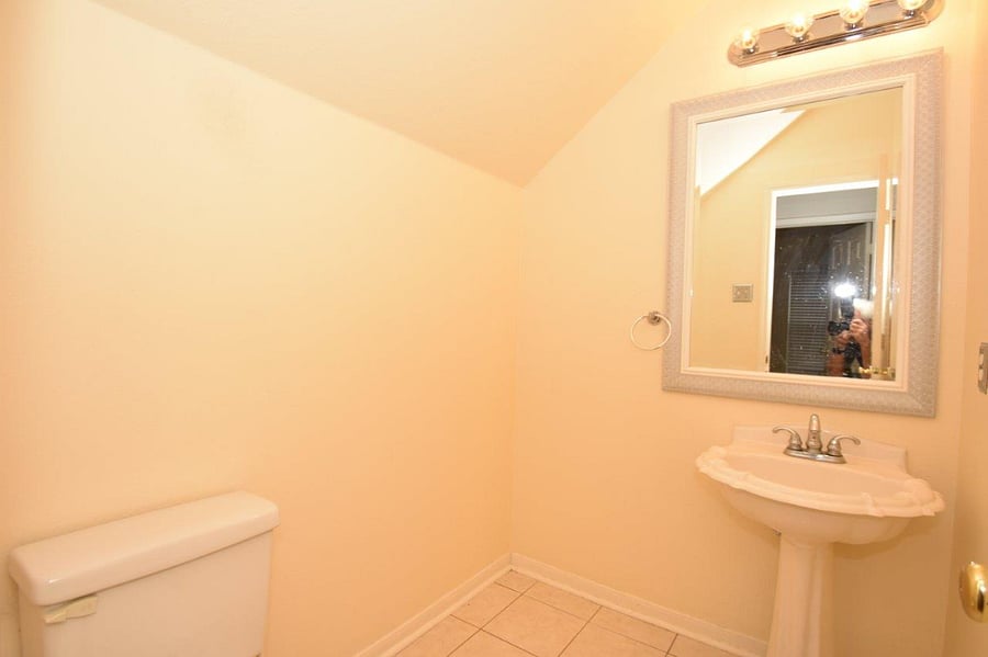 Downstairs guest bathroom