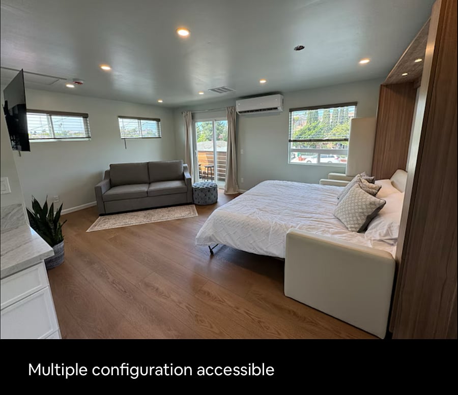 Moveable orientation