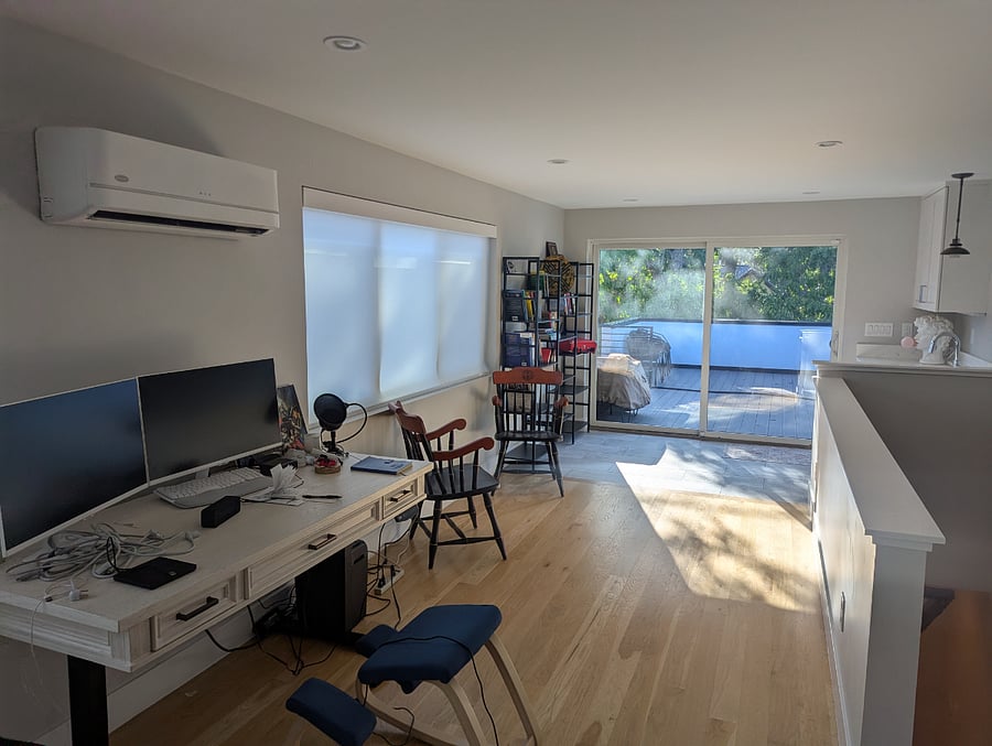 Office Area/Rooftop Patio 