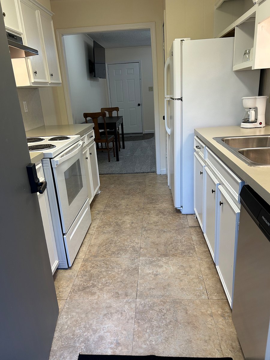 Furnished Finder property 907773_2 photo 9