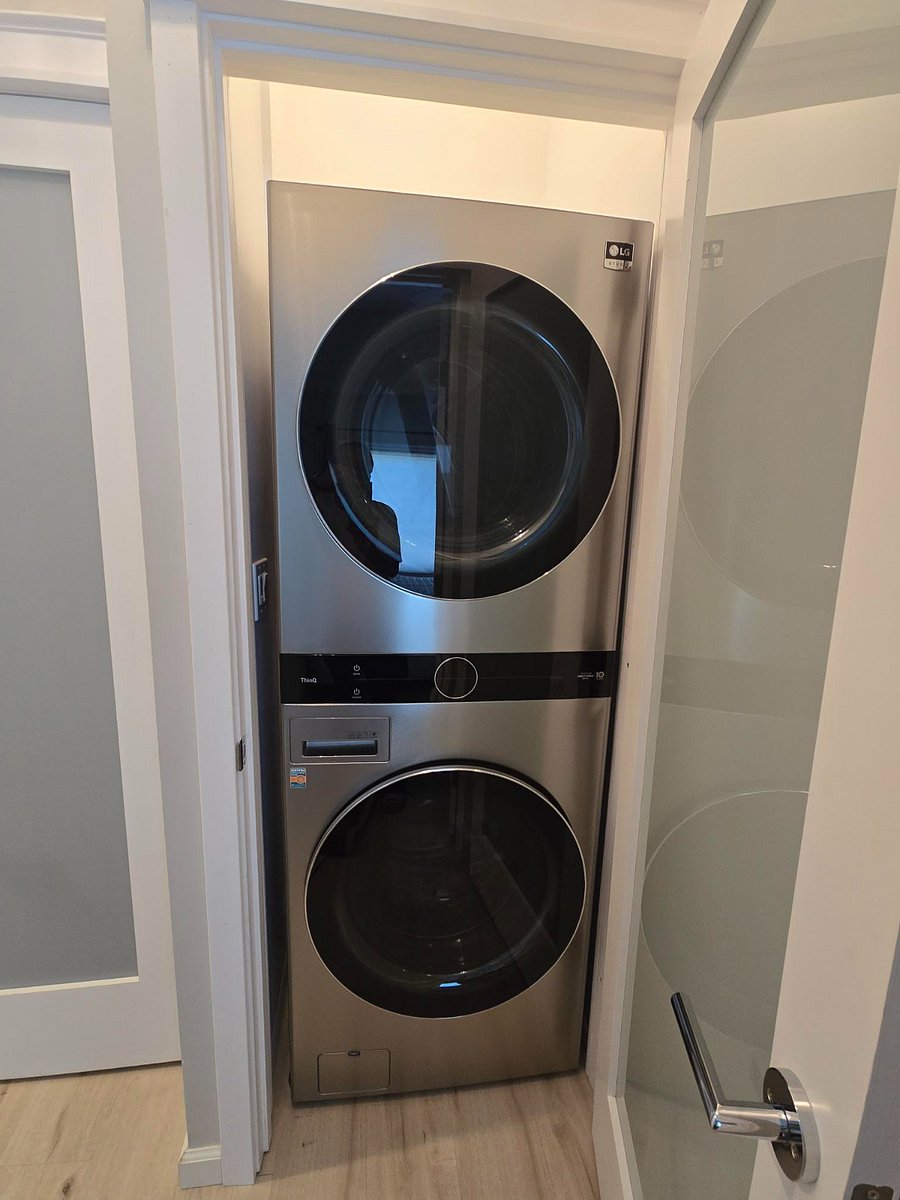 Extra large $3,000 laundry system