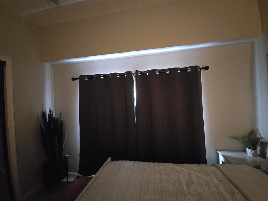 Light blocking curtains
