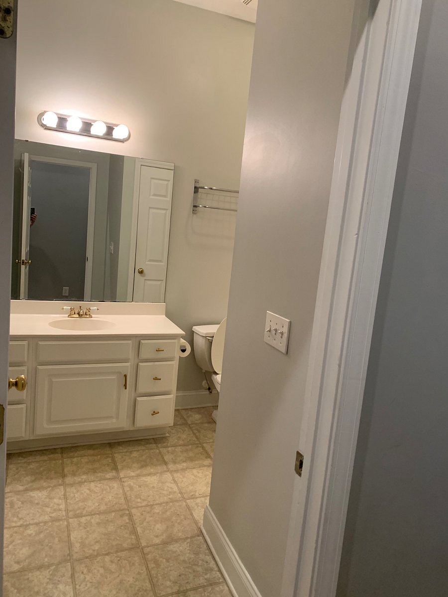 Guest bathroom. Garden tub and shower.