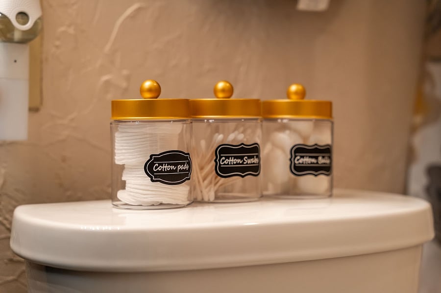 Bathroom accessories