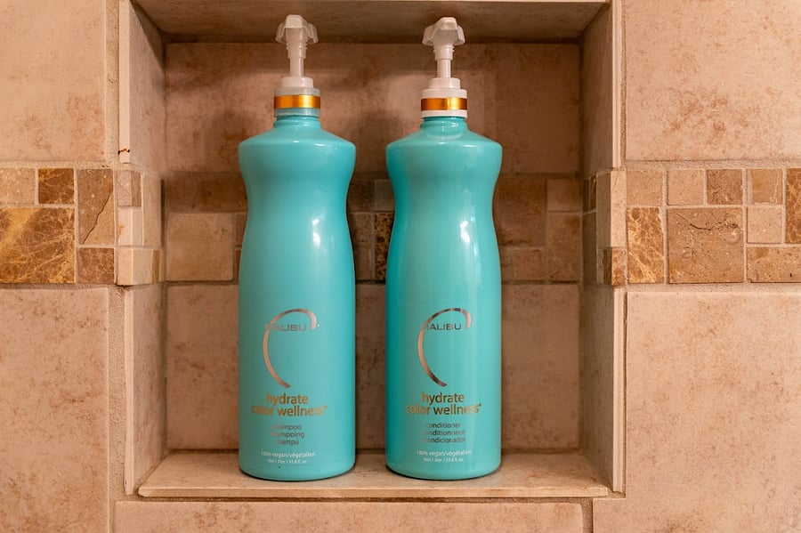 Shower amenities