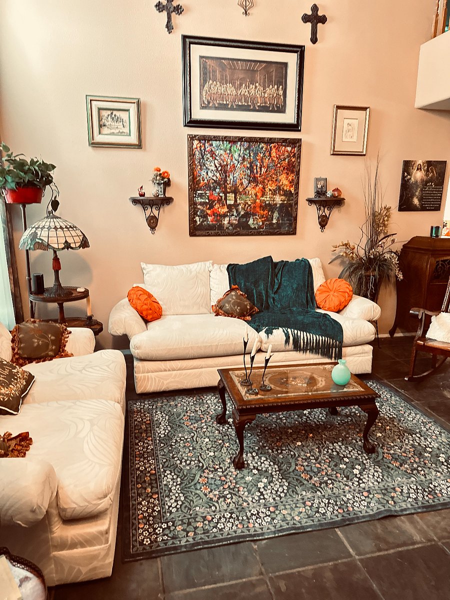 Living room coming in from the front door.