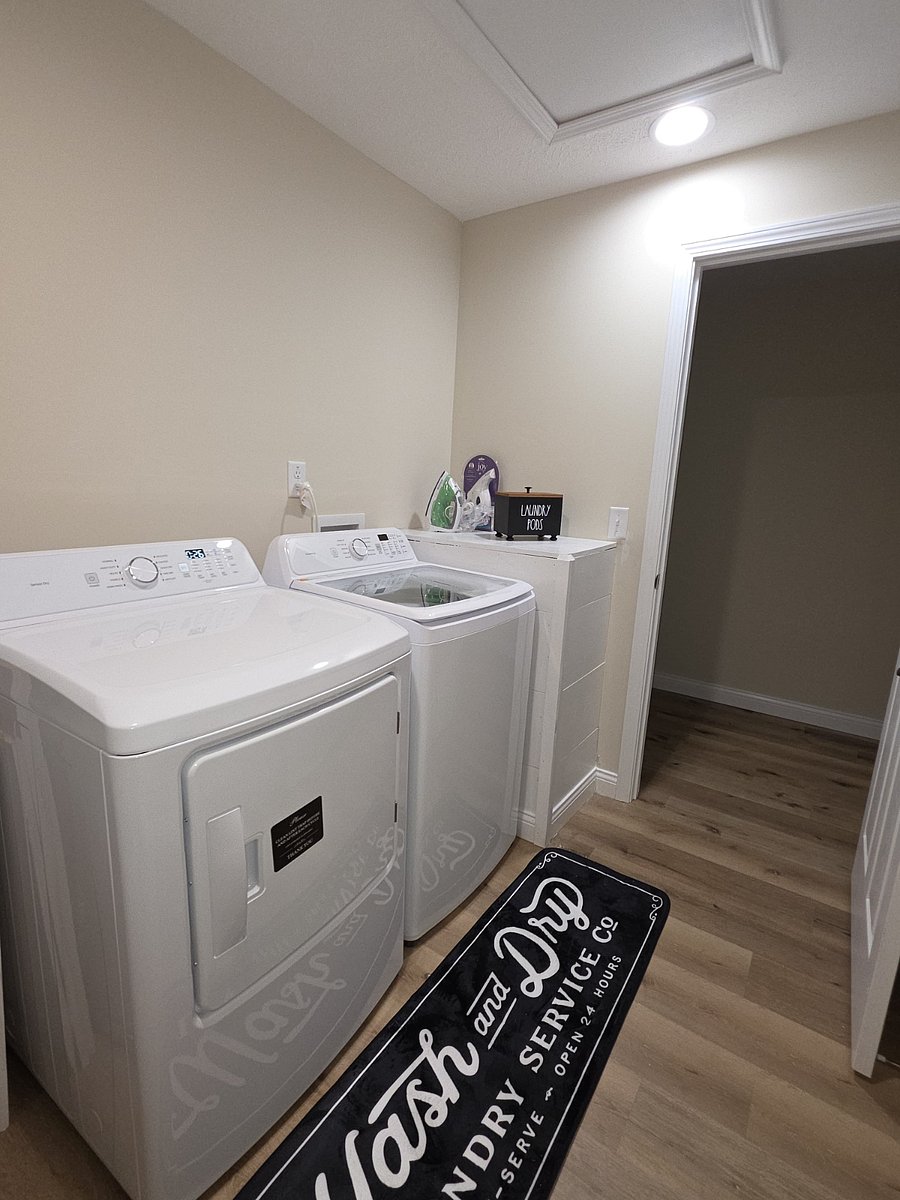 Furnished Finder property 907937_1 photo 8