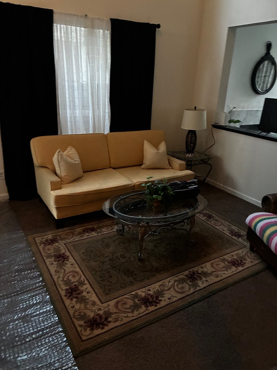 Front living room 