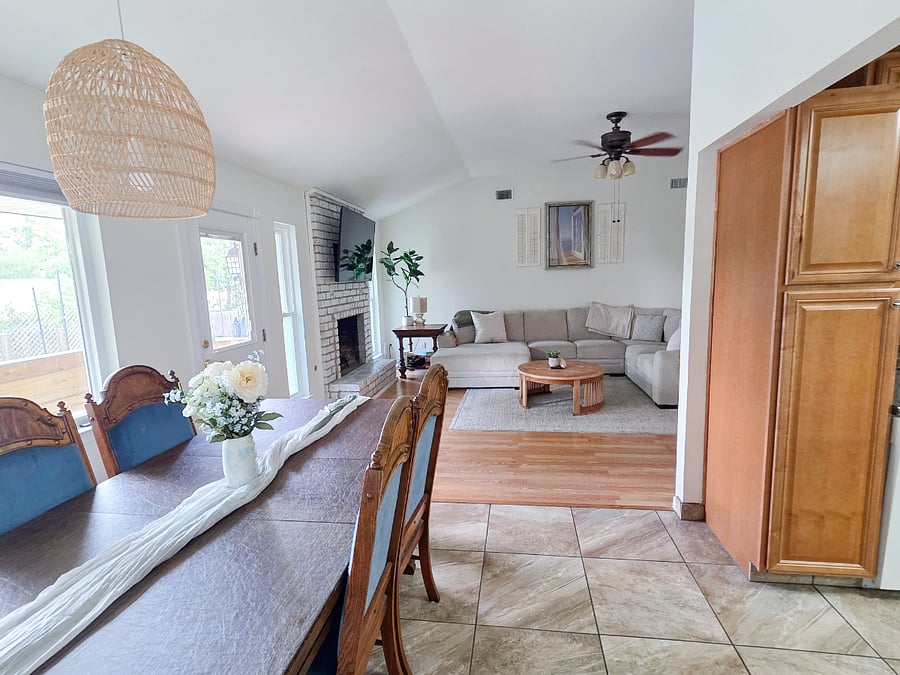 Dining/livingroom