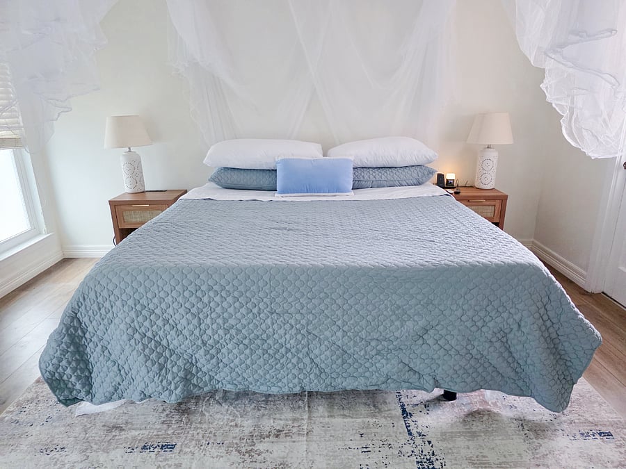 Master bed adjustable
