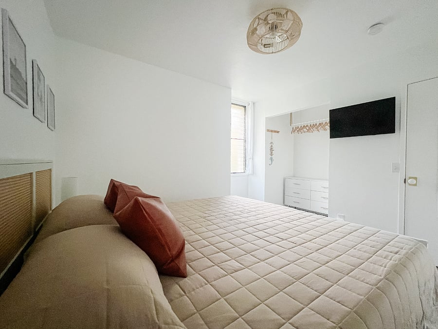 Bedroom #1
