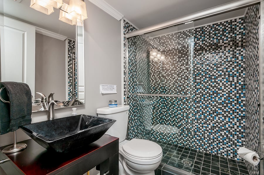 Walkout Terrace Bathroom