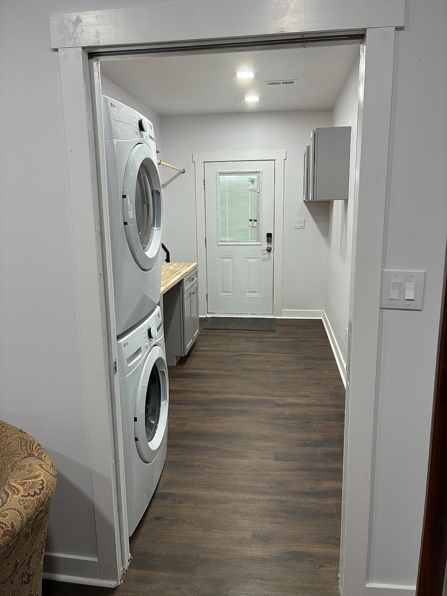 Laundry/Mud Room