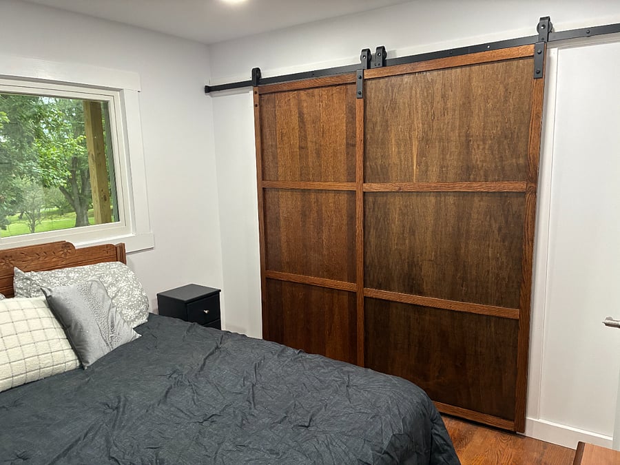 Bedroom 2 - Queen Bed