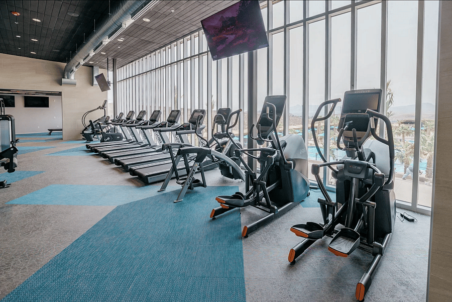 The Montecillo clubhouse also features a state-of-the-art gym, so you can keep up with your workouts just steps from home.