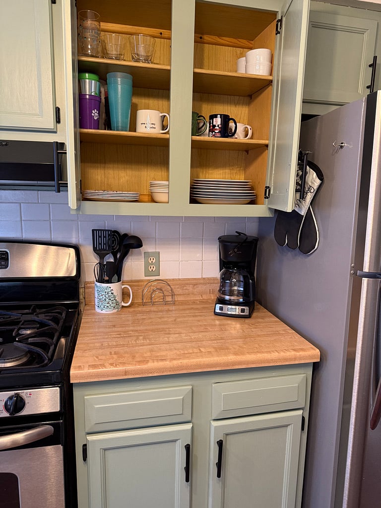 Some of the kitchen amenities