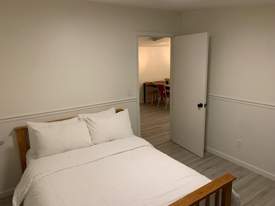 Upper bedroom