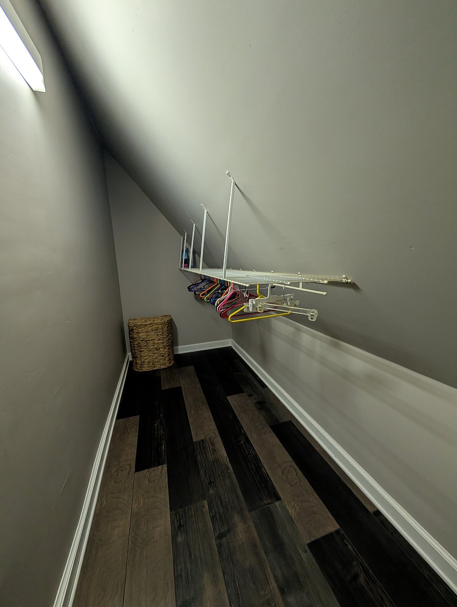Bedroom Closet