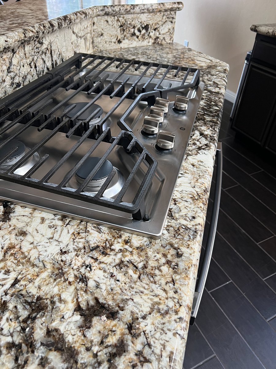 Kitchen - gas stovetop and built in oven