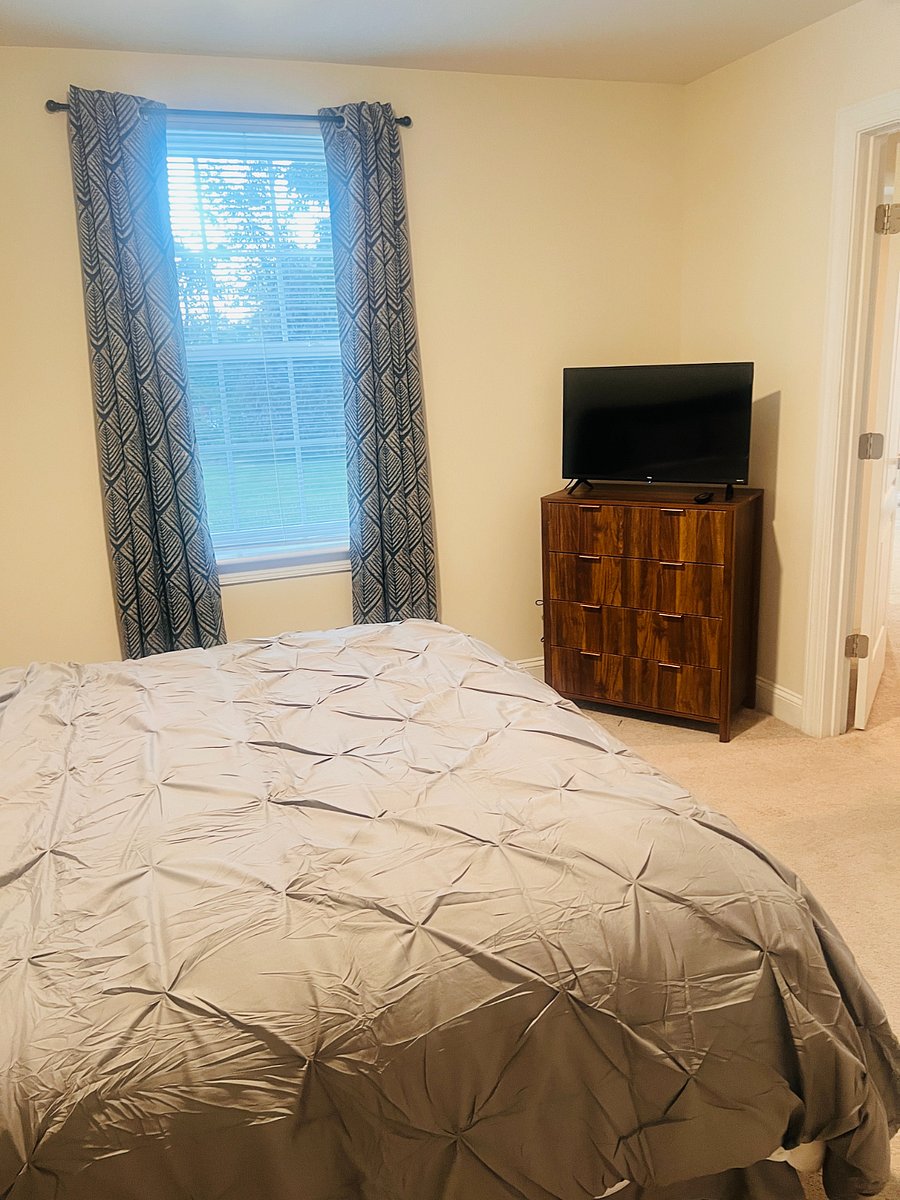Furnished Finder property 908493_1 photo 9