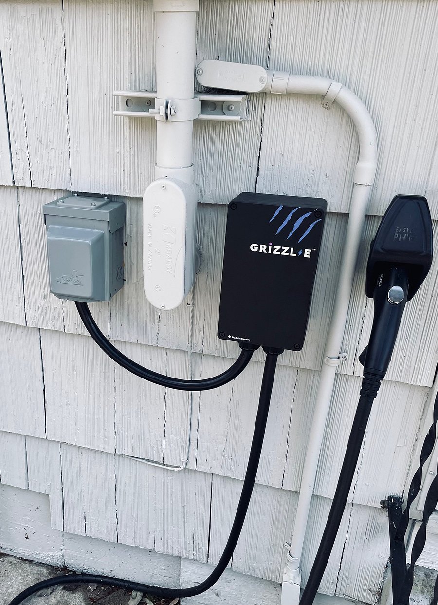 EV charger - 30 amp j1772 style