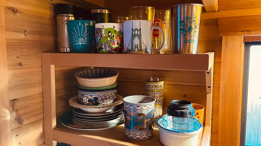 Dishes and utensils provided - plates, bowls, mugs, glasses, silverware, cooking utensils, pots and pans, set of knives