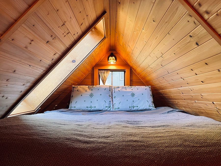 Sleeping loft with queen size bed