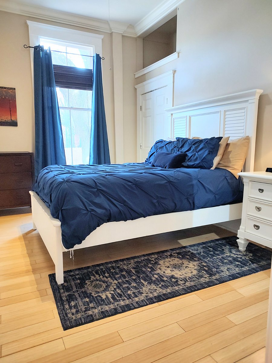 Front Bedroom 1