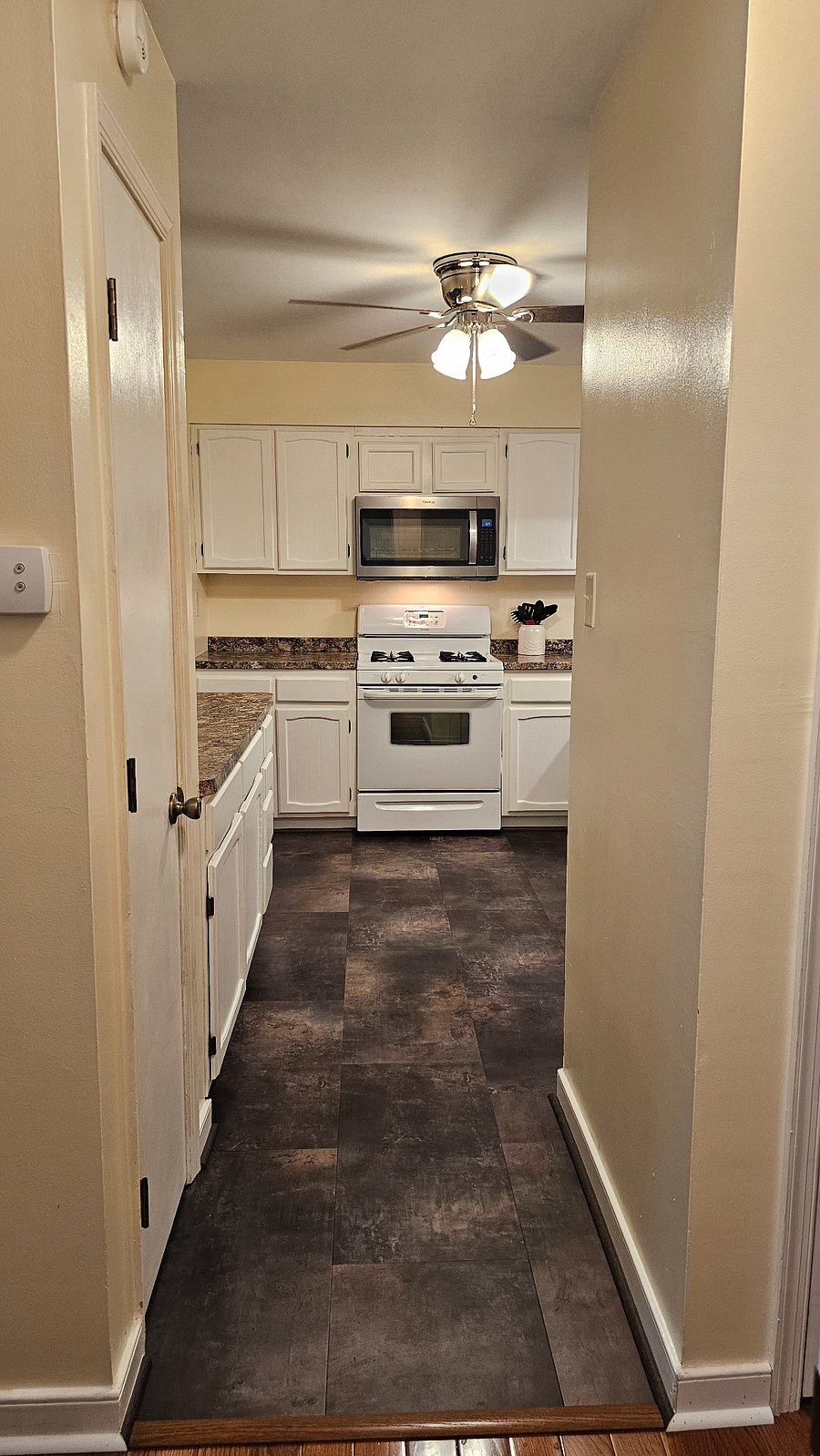 Furnished Finder property 909193_1 photo 8
