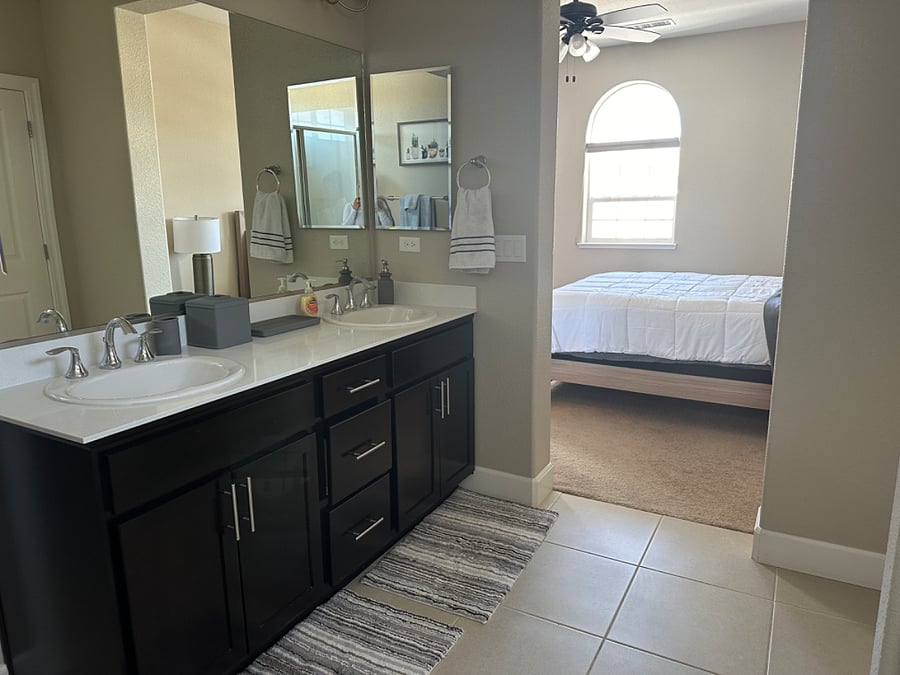 Furnished Finder property 909198_1 photo 15