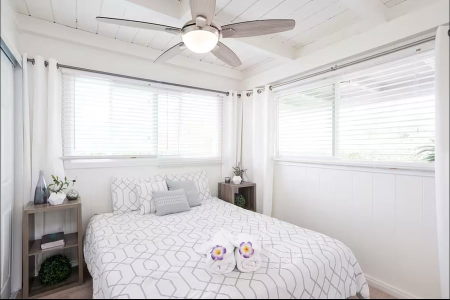 UNIT B - 2 BEDROOM

Master bedroom: Has a queen size bed and a portable AC. Has a door that leads directly to the bathroom. 